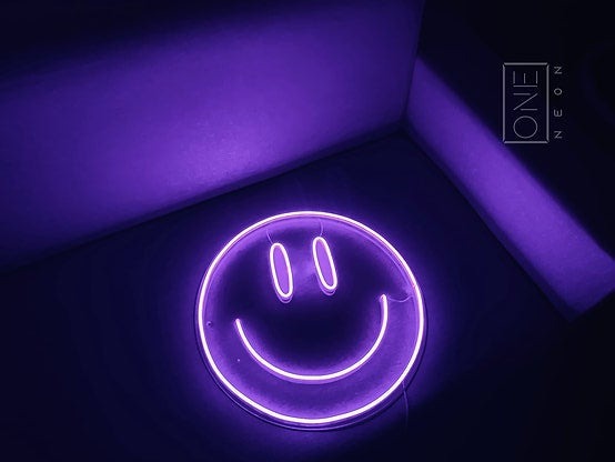 Smile Face | LED Neon Sign